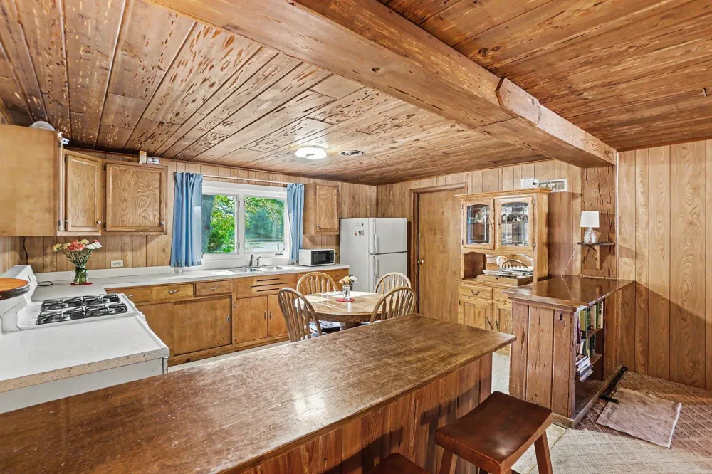 5207 E High Tower Lake Road Newfield Township, MI 49421