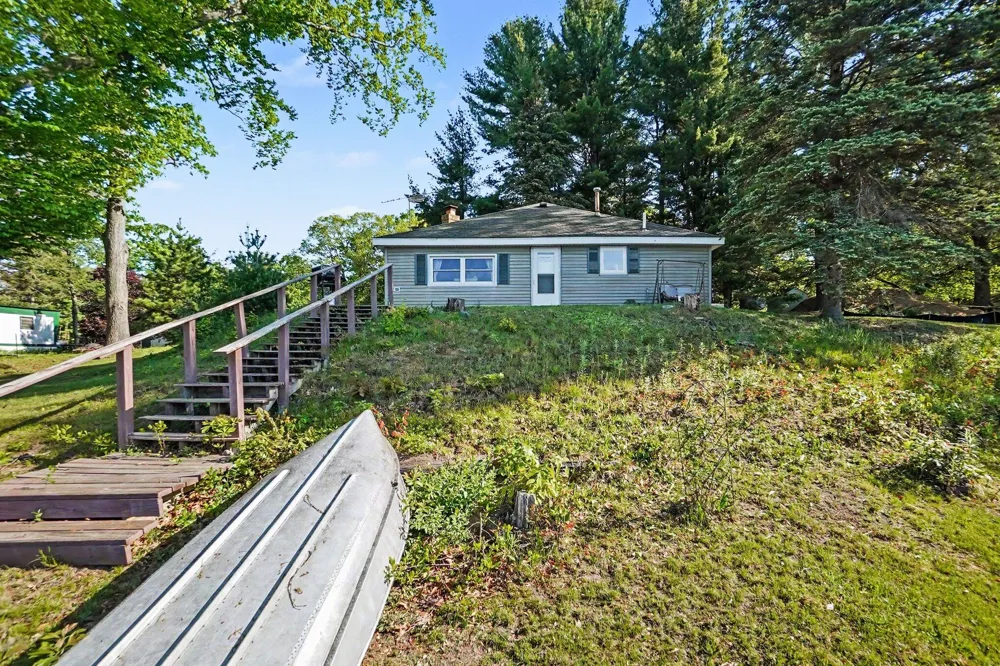 5207 E High Tower Lake Road Newfield Township, MI 49421