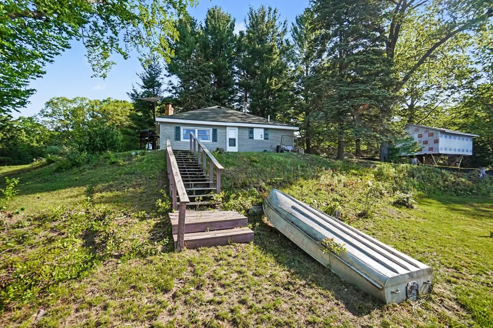5207 E High Tower Lake Road Newfield Township, MI 49421