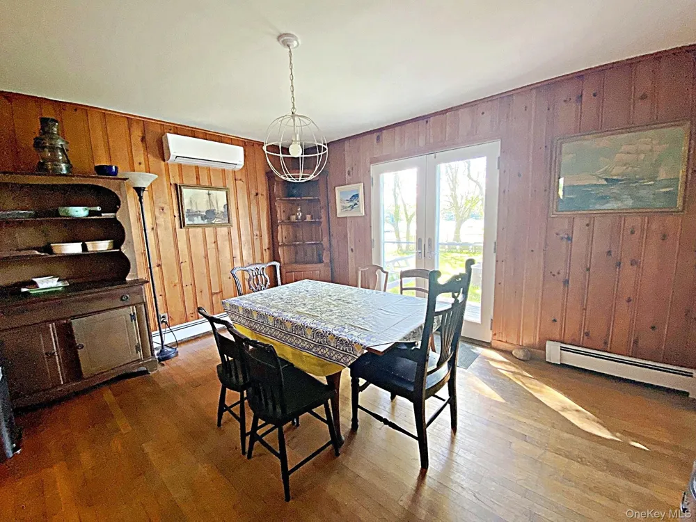 900 Mason Drive Cutchogue, NY 11935