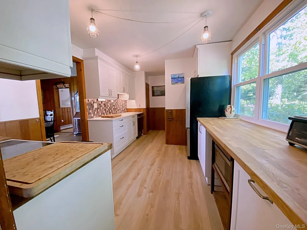 900 Mason Drive Cutchogue, NY 11935