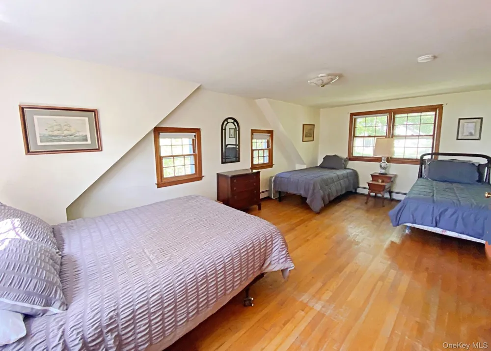 900 Mason Drive Cutchogue, NY 11935