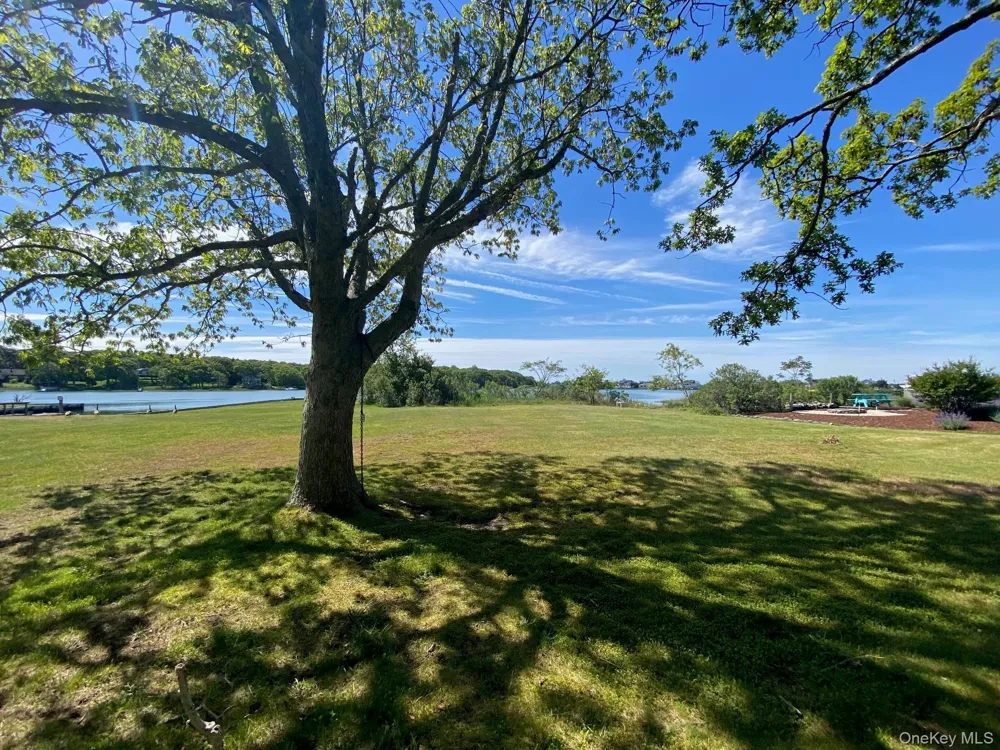 900 Mason Drive Cutchogue, NY 11935