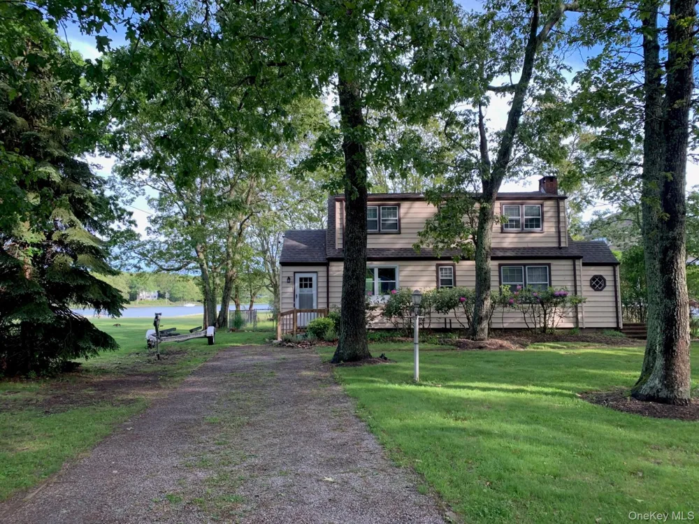 900 Mason Drive Cutchogue, NY 11935
