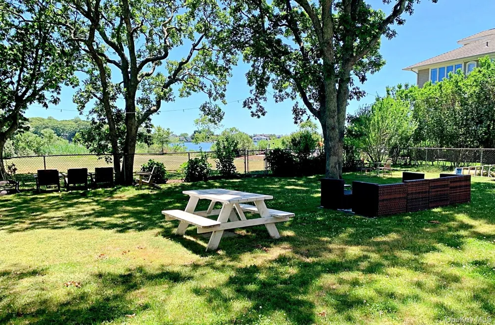 900 Mason Drive Cutchogue, NY 11935