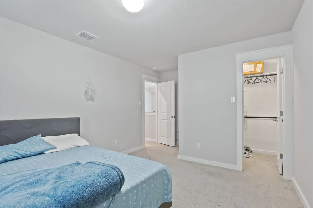 1519 Fenton Hill Drive Leander, TX 78641