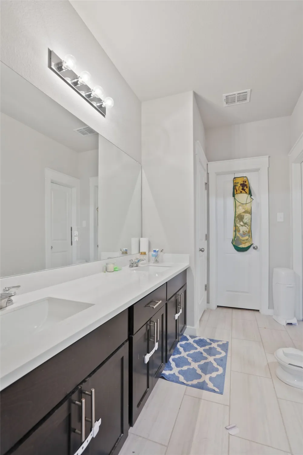 1519 Fenton Hill Drive Leander, TX 78641