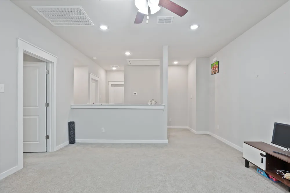 1519 Fenton Hill Drive Leander, TX 78641