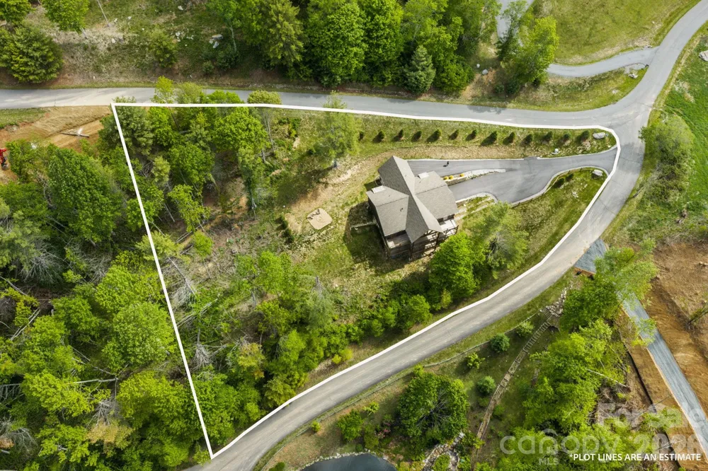 750 Silver Springs Drive W #43 Banner Elk, NC 28604