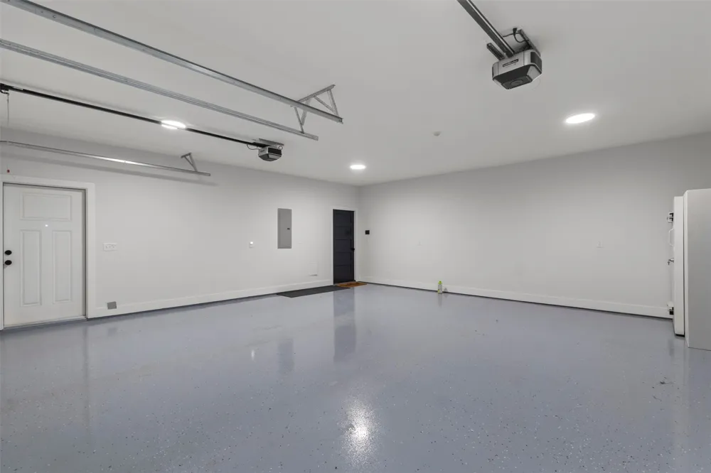 2408 Vz County Road 3104 Edgewood, TX 75117
