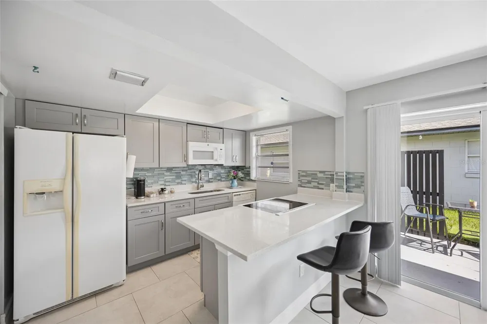 536 HIBISCUS WAY #7B Orlando, FL 32807