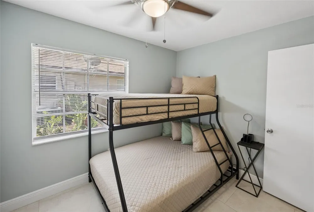 536 HIBISCUS WAY #7B Orlando, FL 32807