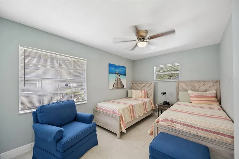 536 HIBISCUS WAY #7B Orlando, FL 32807