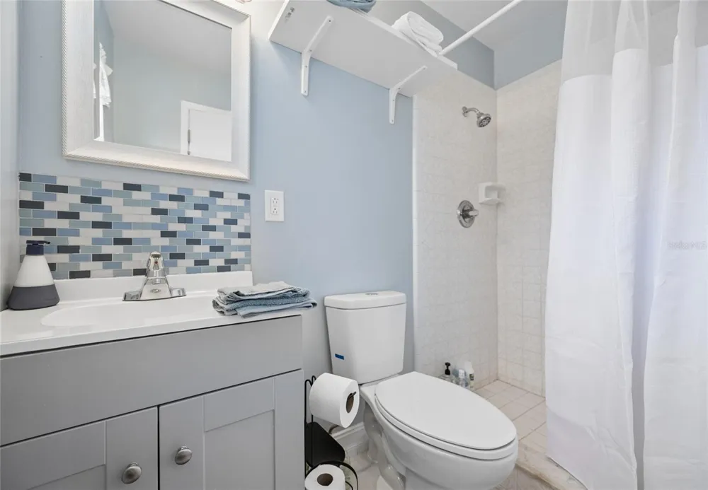 536 HIBISCUS WAY #7B Orlando, FL 32807