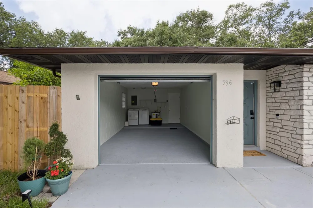 536 HIBISCUS WAY #7B Orlando, FL 32807