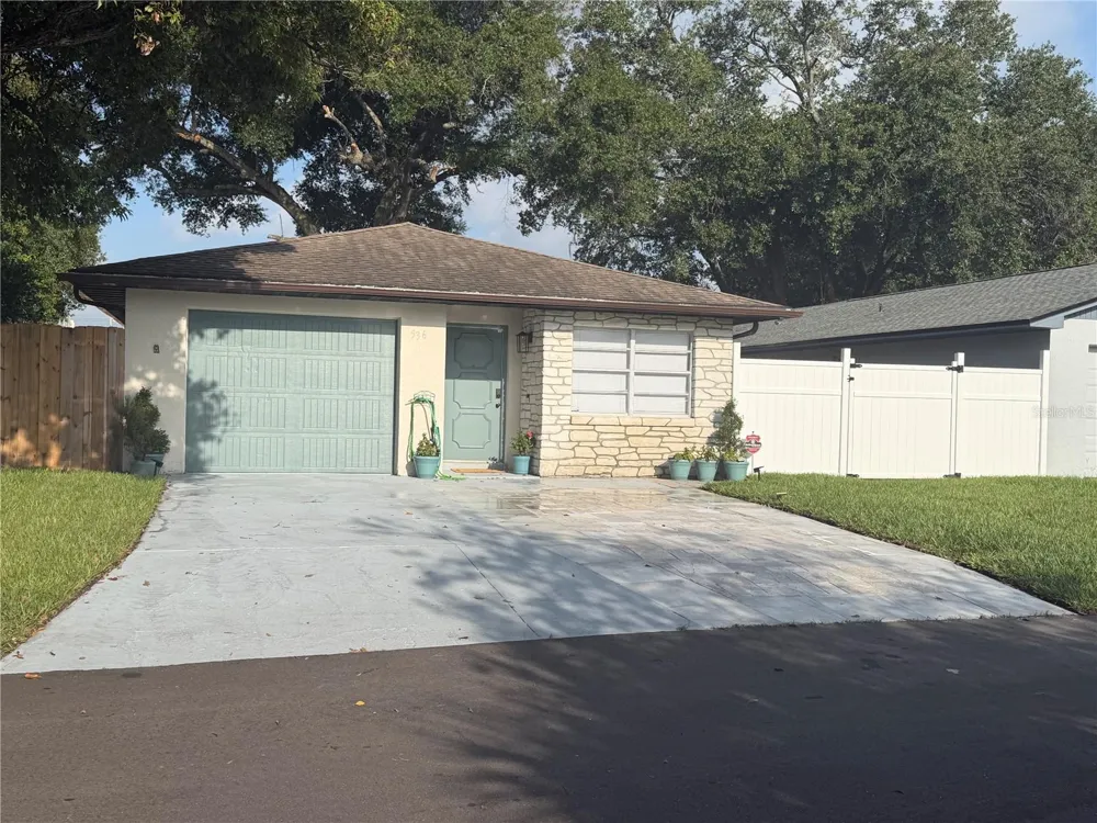 536 HIBISCUS WAY #7B Orlando, FL 32807