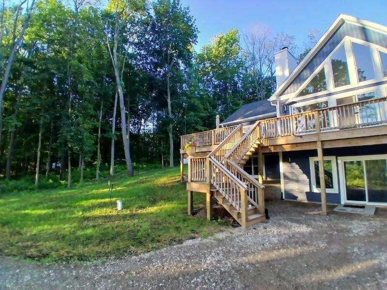 9777 16th Street Cooper Charter Township, MI 49080
