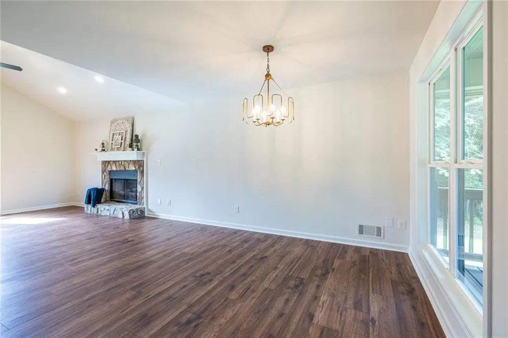 7110 Villa Rica Highway Dallas, GA 30157