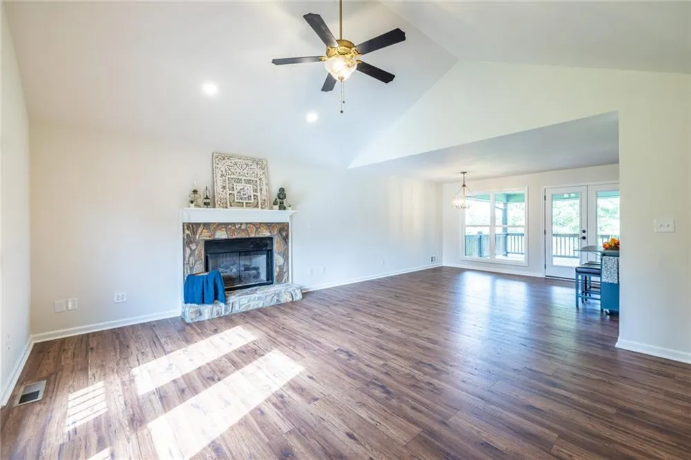 7110 Villa Rica Highway Dallas, GA 30157