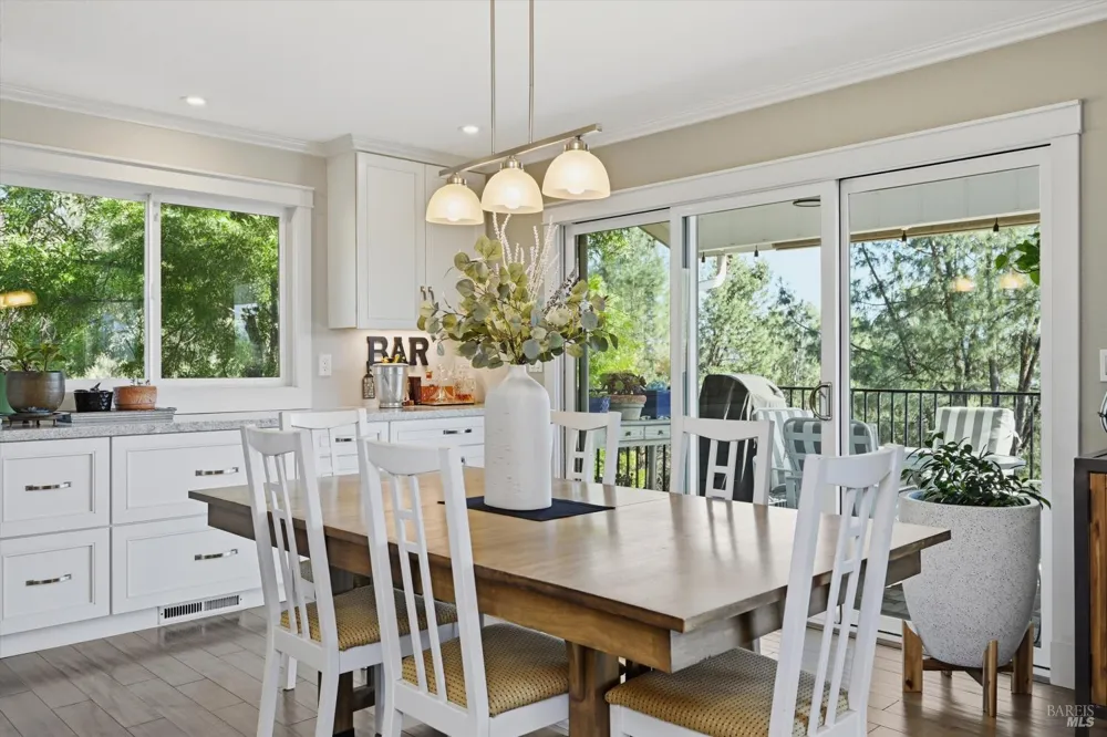 17432 Greenridge Road Hidden Valley Lake, CA 95467