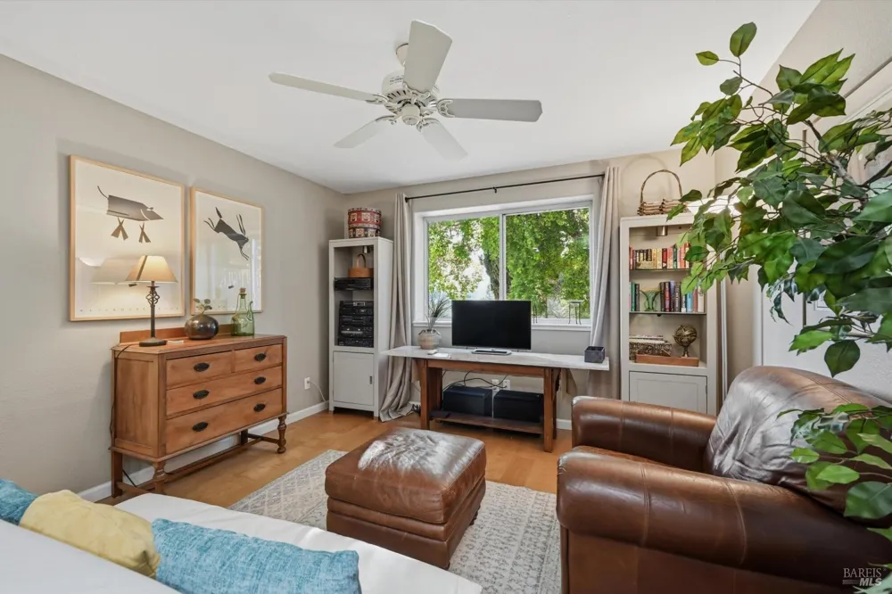 17432 Greenridge Road Hidden Valley Lake, CA 95467