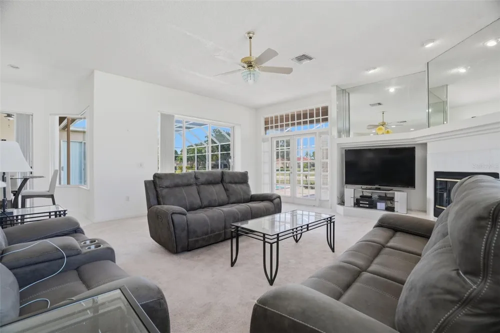 3166 STERLING STREET Tarpon Springs, FL 34688