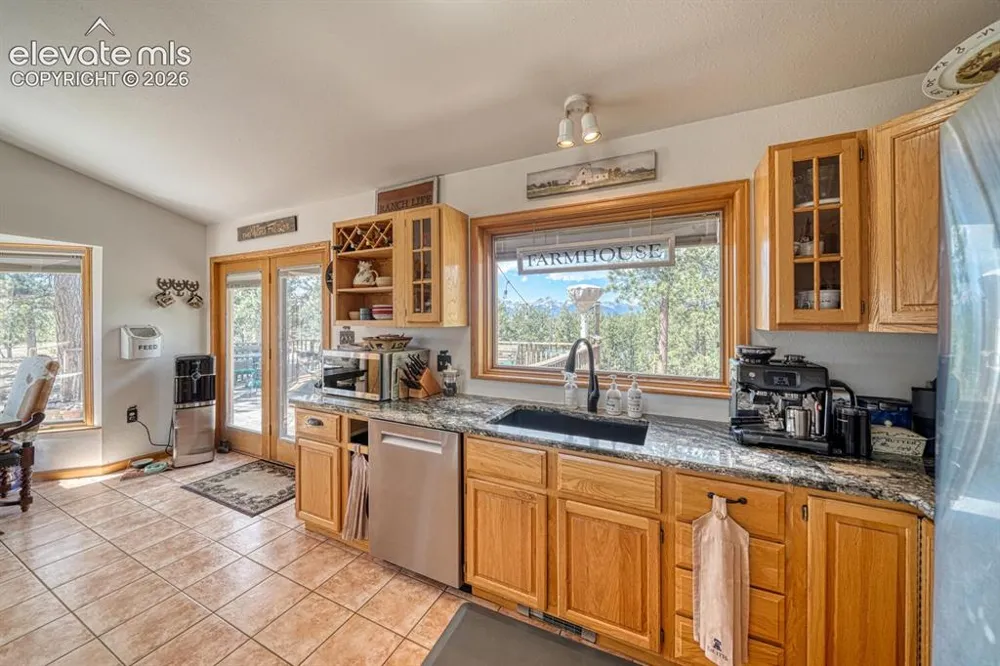 4701 County Road 323 Westcliffe, CO 81252