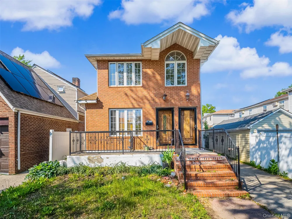 23005 144th Avenue Springfield Gardens, NY 11413