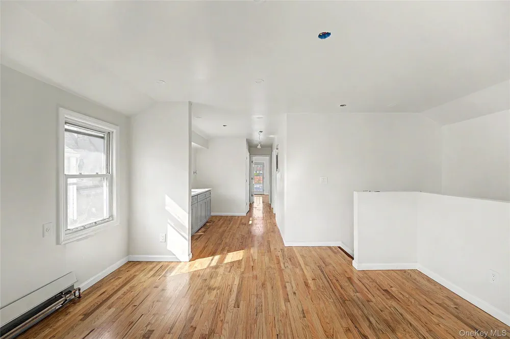 23005 144th Avenue Springfield Gardens, NY 11413