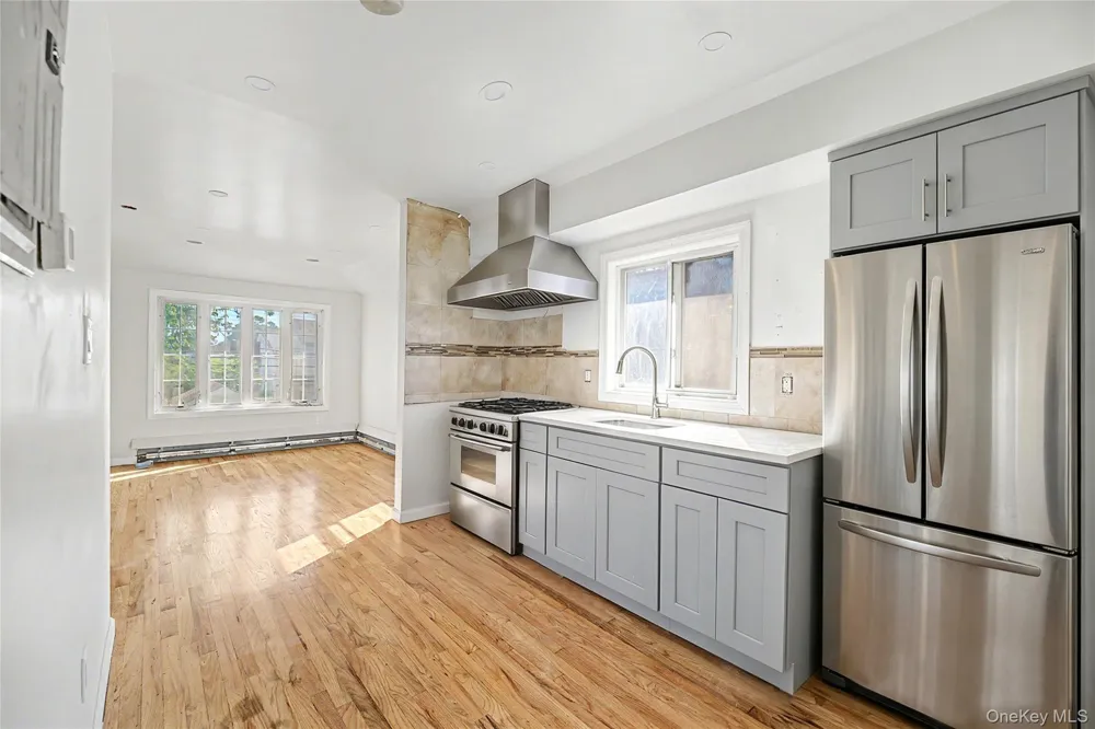 23005 144th Avenue Springfield Gardens, NY 11413