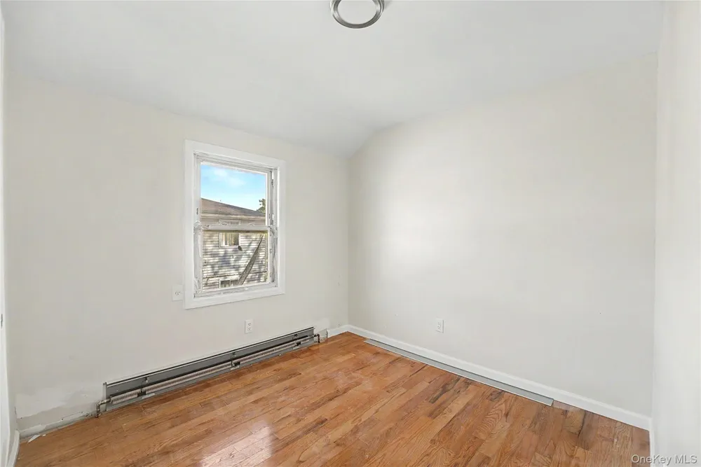 23005 144th Avenue Springfield Gardens, NY 11413