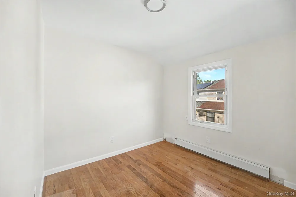 23005 144th Avenue Springfield Gardens, NY 11413