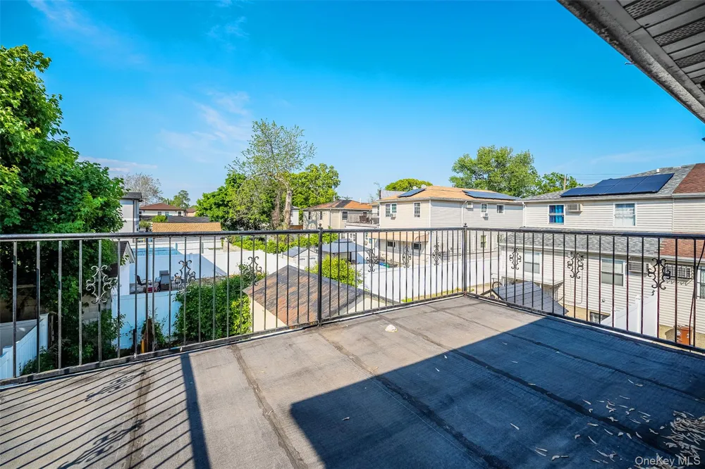 23005 144th Avenue Springfield Gardens, NY 11413