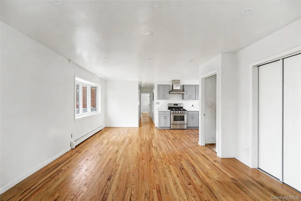 23005 144th Avenue Springfield Gardens, NY 11413