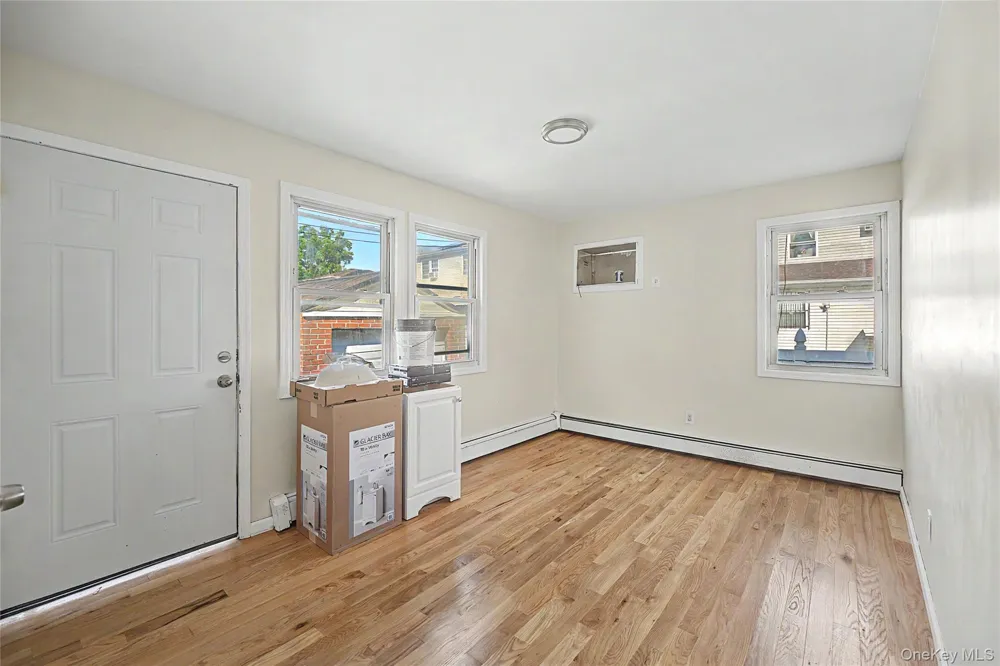 23005 144th Avenue Springfield Gardens, NY 11413