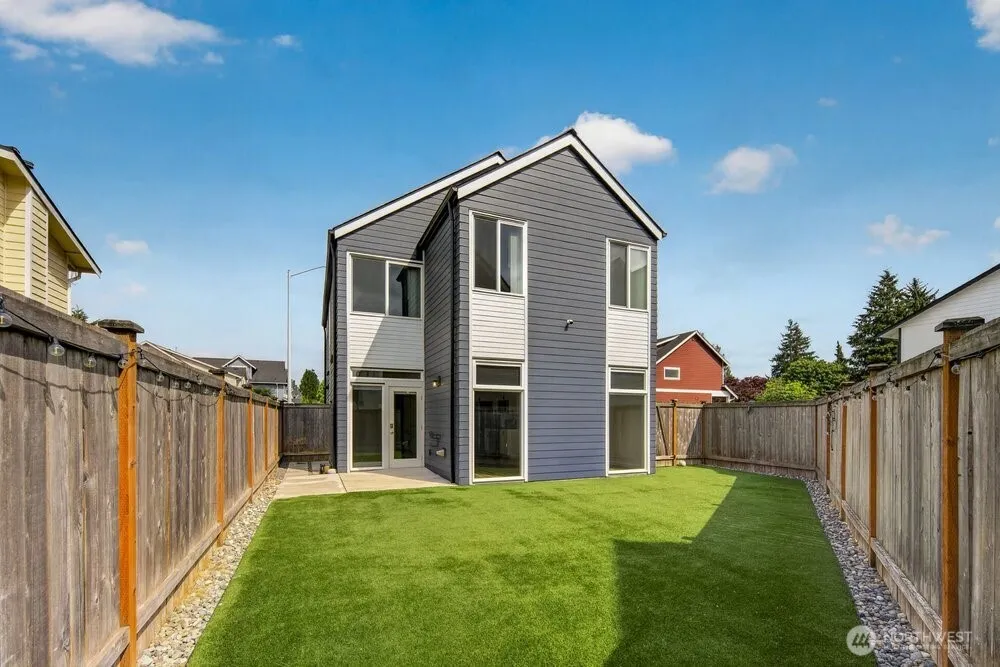 17985 W Columbia Street Monroe, WA 98272