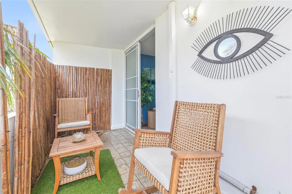 10 CALLE COVALLE GANDIA STREET #201 B Arecibo, PR 00612