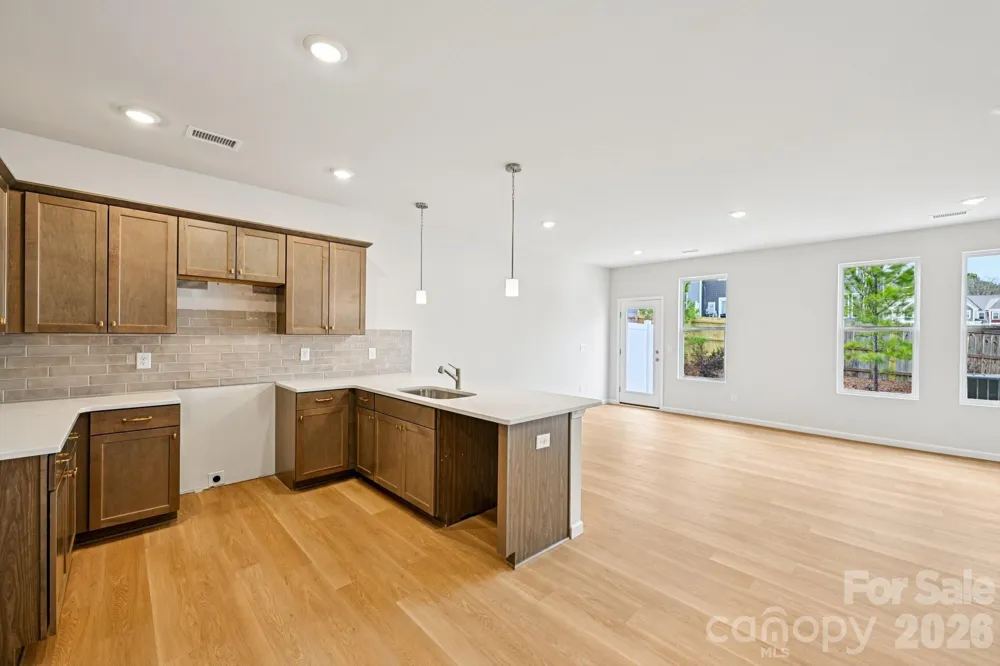 2517 Ruby Dixon Crossing Drive #22 Gastonia, NC 28056