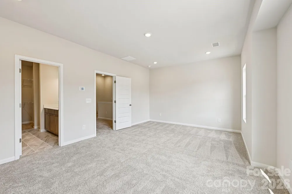 2517 Ruby Dixon Crossing Drive #22 Gastonia, NC 28056
