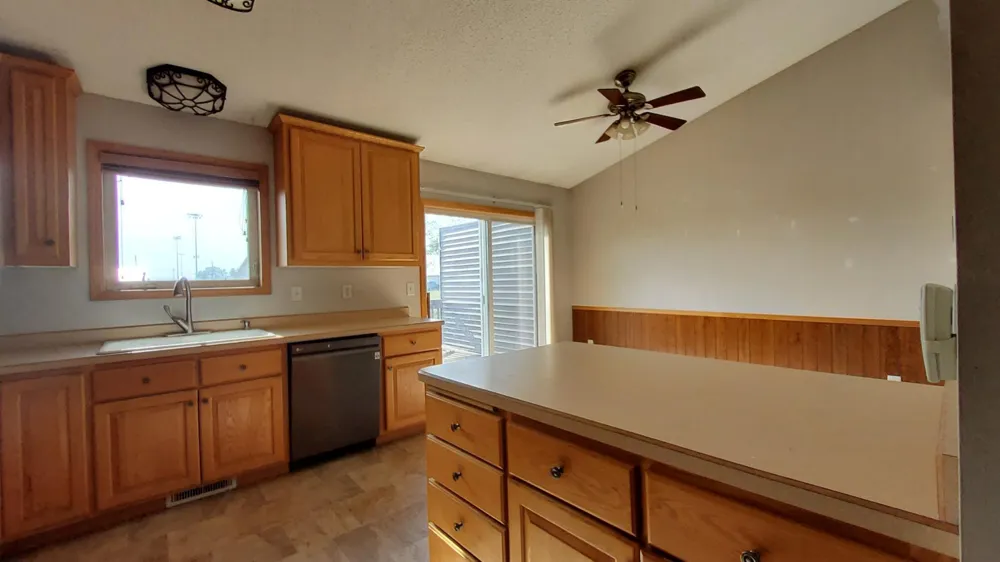 307 13th Avenue Princeton, MN 55371