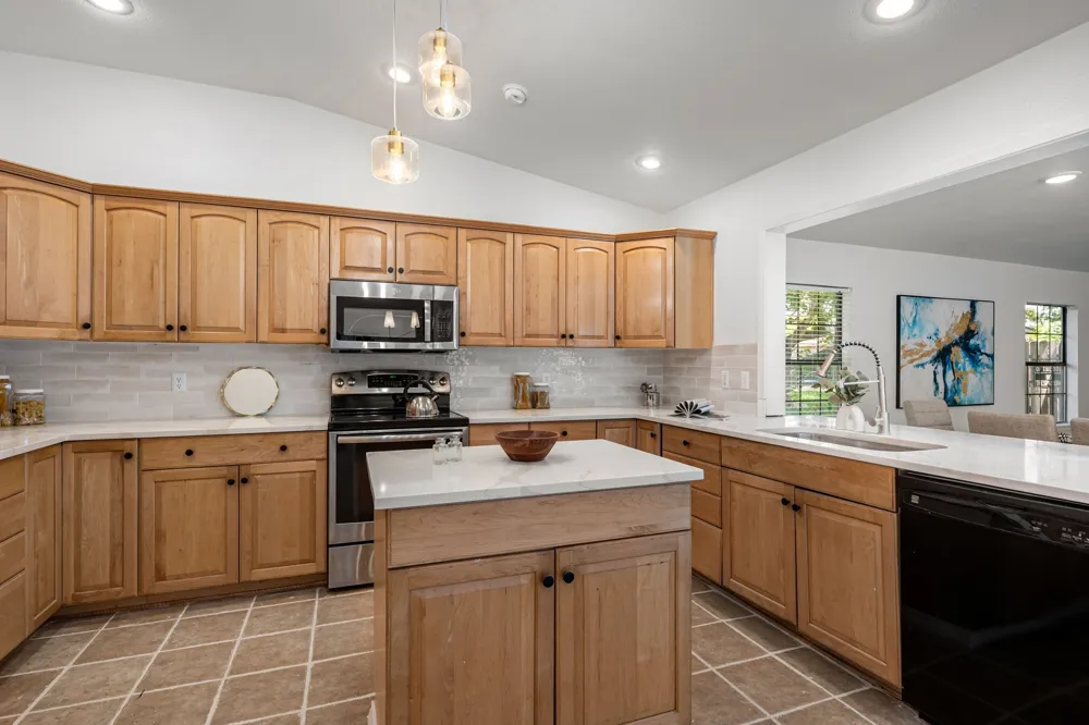 2518 Hightrail Drive Carrollton, TX 75006