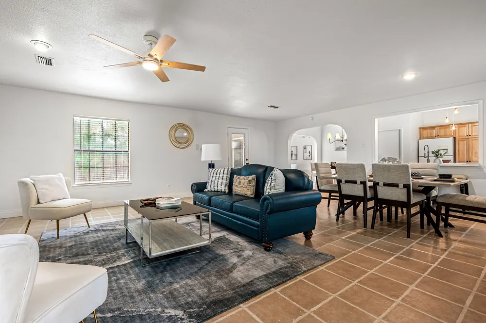 2518 Hightrail Drive Carrollton, TX 75006
