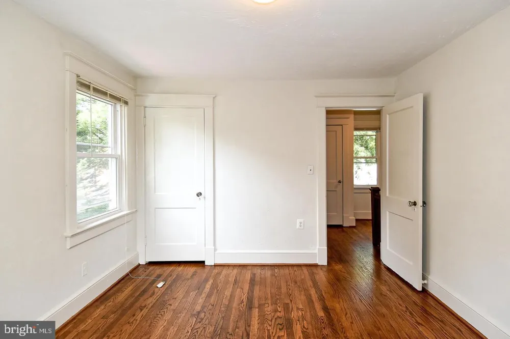 633 24TH STREET S Arlington, VA 22202