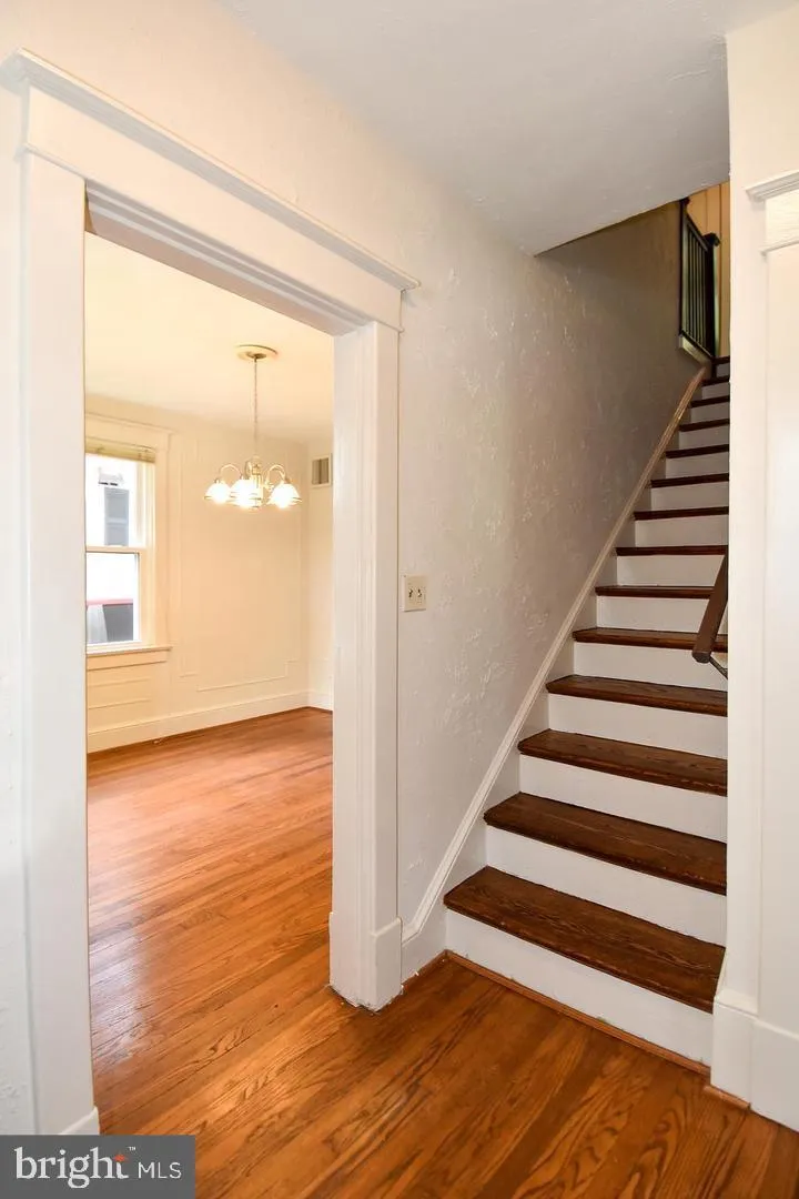 633 24TH STREET S Arlington, VA 22202
