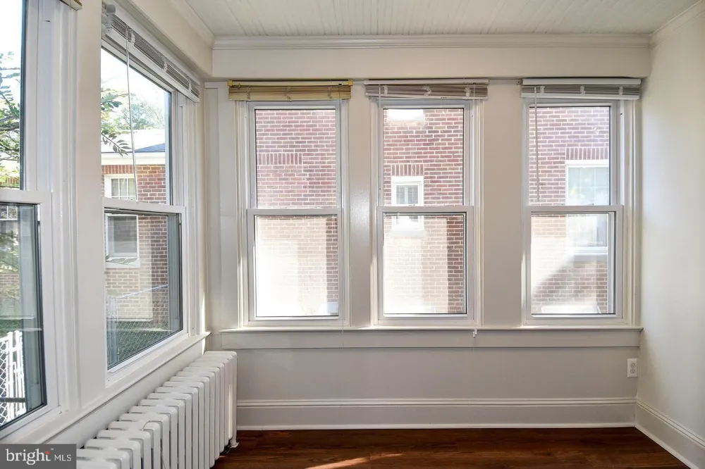 633 24TH STREET S Arlington, VA 22202