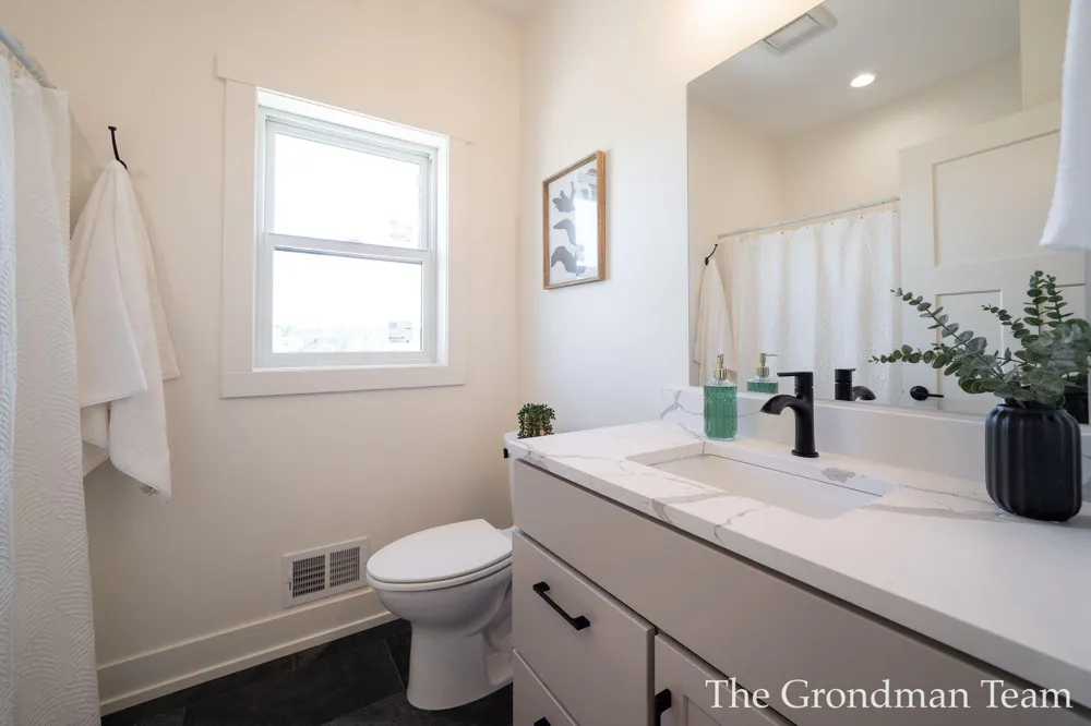 3421 Calming Meadows Court Middleville, MI 49333