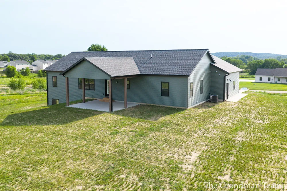 3421 Calming Meadows Court Middleville, MI 49333
