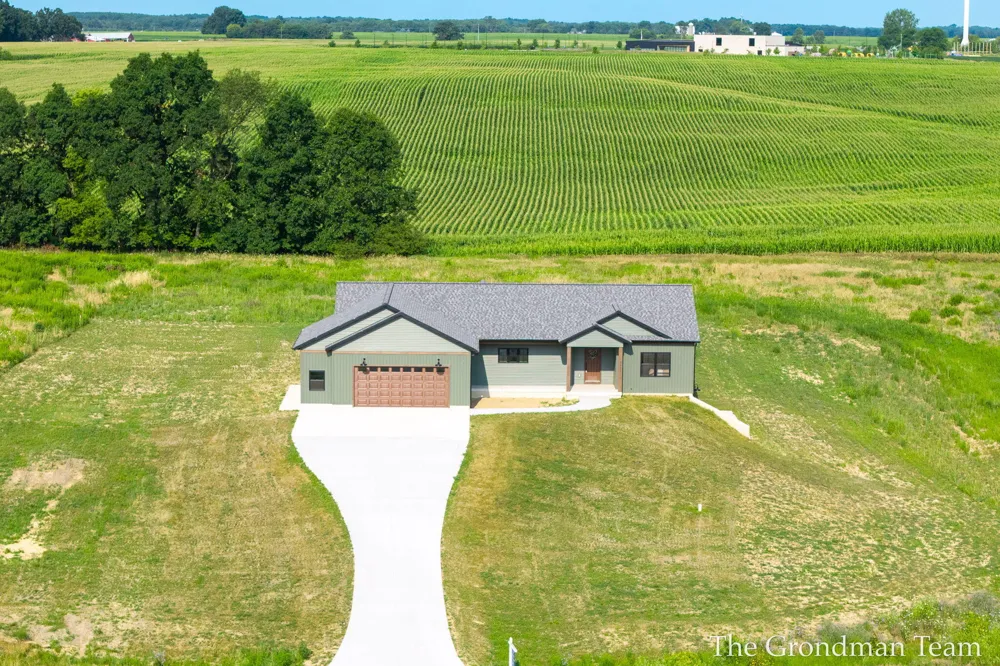 3421 Calming Meadows Court Middleville, MI 49333
