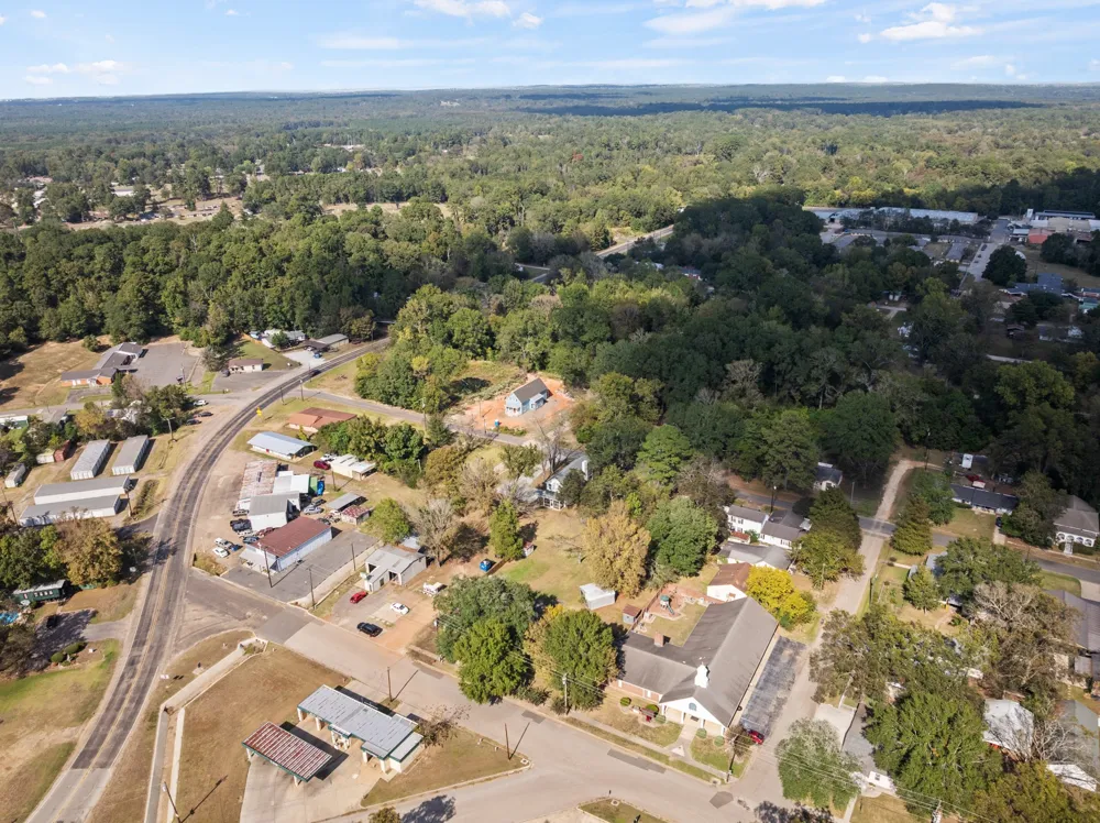 655 SODA STREET Jefferson, TX 75657
