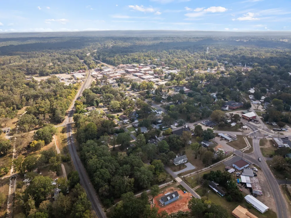 655 SODA STREET Jefferson, TX 75657